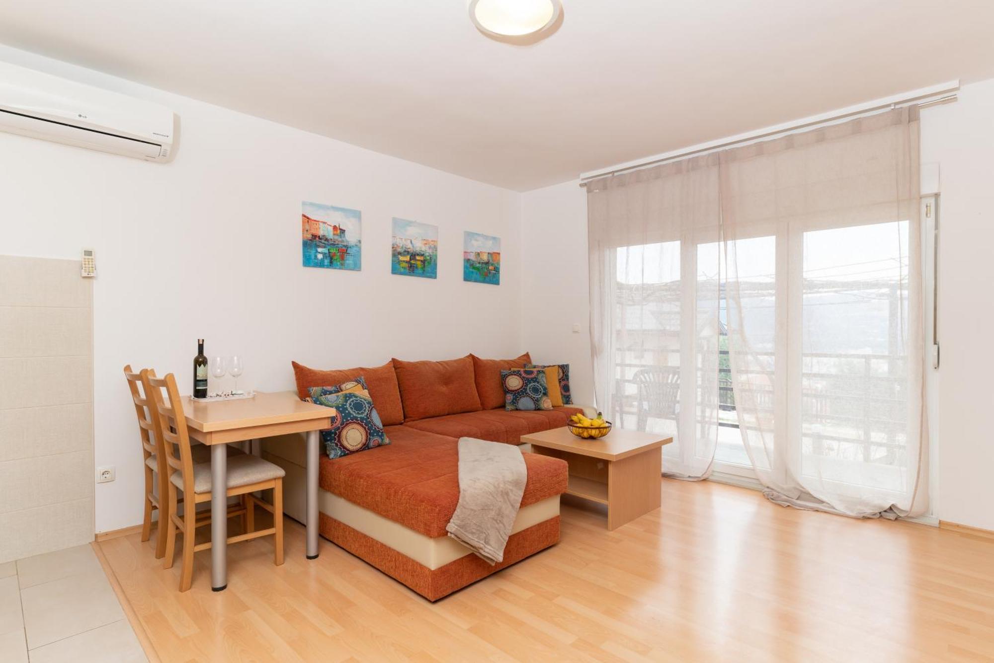 Pure Sky Apartments - With Pool Mostar Ngoại thất bức ảnh