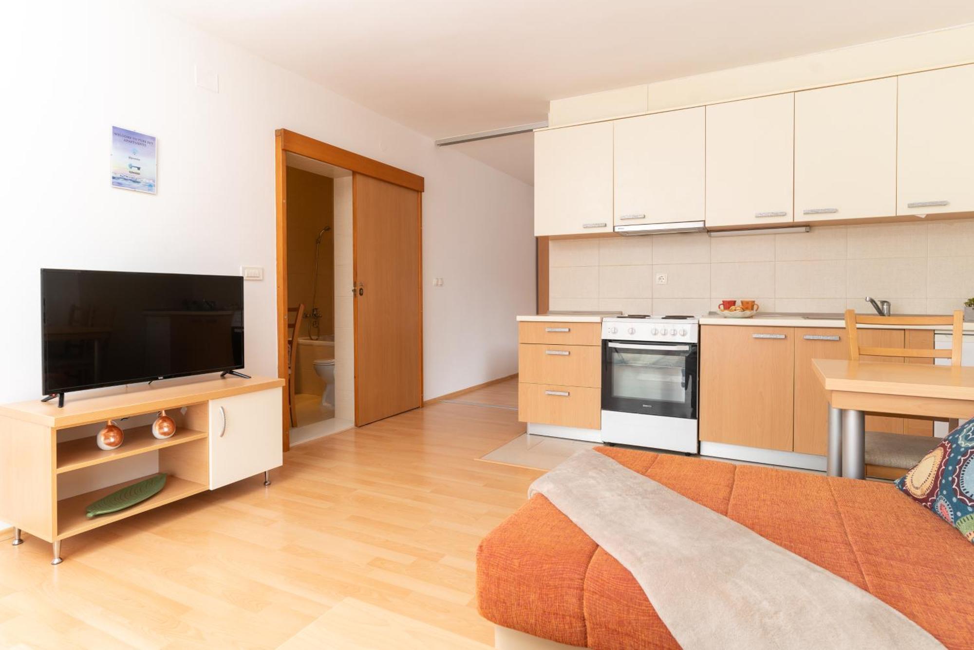 Pure Sky Apartments - With Pool Mostar Ngoại thất bức ảnh