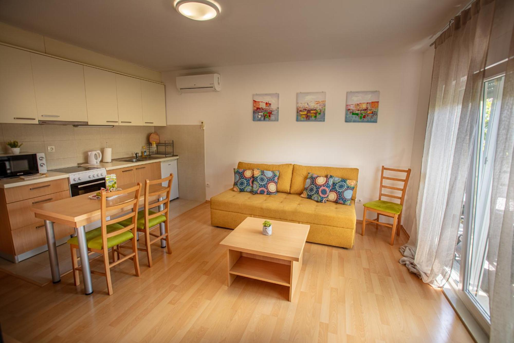 Pure Sky Apartments - With Pool Mostar Ngoại thất bức ảnh